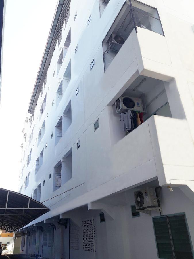 Aparthotel De Nymph Nakhon Sawan Zewnętrze zdjęcie